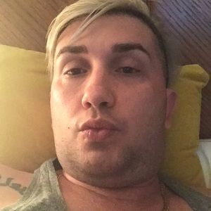 Meet your Posher, Roberto